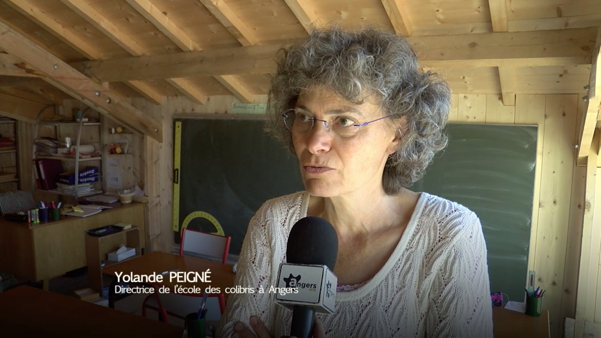 Lire la suite à propos de l’article Reportage d’Angers TV à l’Ecole des Colibris